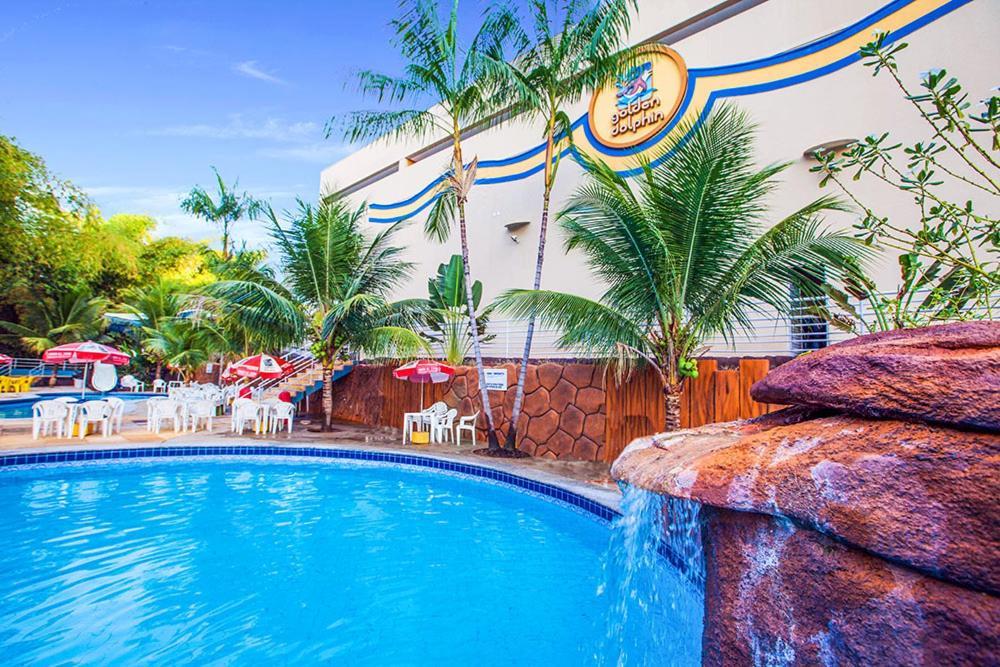 Golden Dolphin Grand Oficial